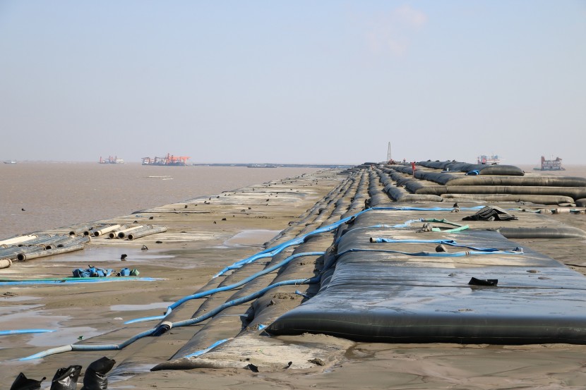 Levee - sandbag reclamation